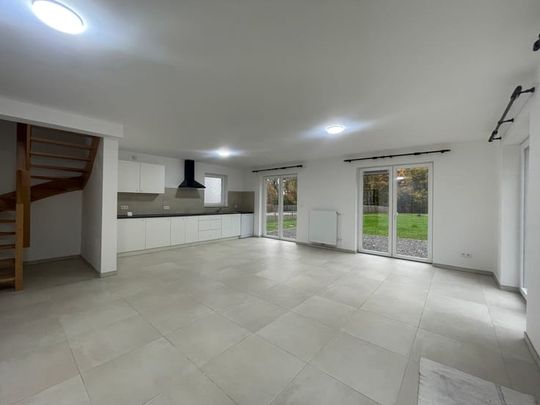 Villa te huur - Photo 1