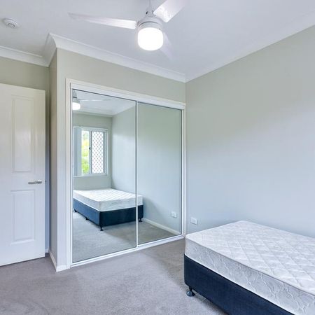 $770 per week / $3,080 Bond - Photo 5