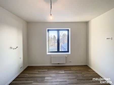 Lichtrijk appartement met terras en autostaanplaats - Foto 5