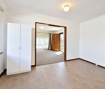 3-Bedroom Home in Convenient Beckenham Location - Photo 1