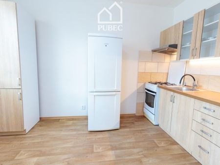 Pronájem bytu 1+1 40 m2 - Fotografie 5