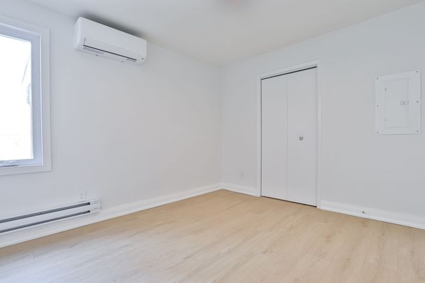 For Lease - 612 Gerrard Street Unit# 2, Toronto, Ontario - Photo 1