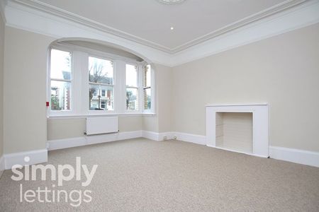 2 Bed property for rent - Photo 5