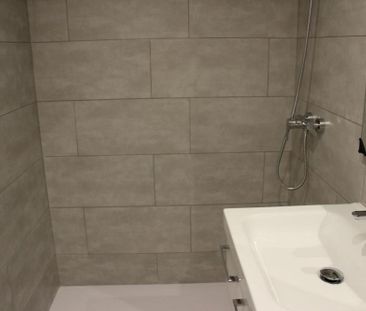 Room for rent in Roger de Flor - Photo 5