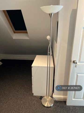 5 bedroom terraced house to rent - Photo 3