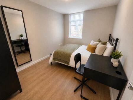 1 bedroom in a house share to rent - Photo 2