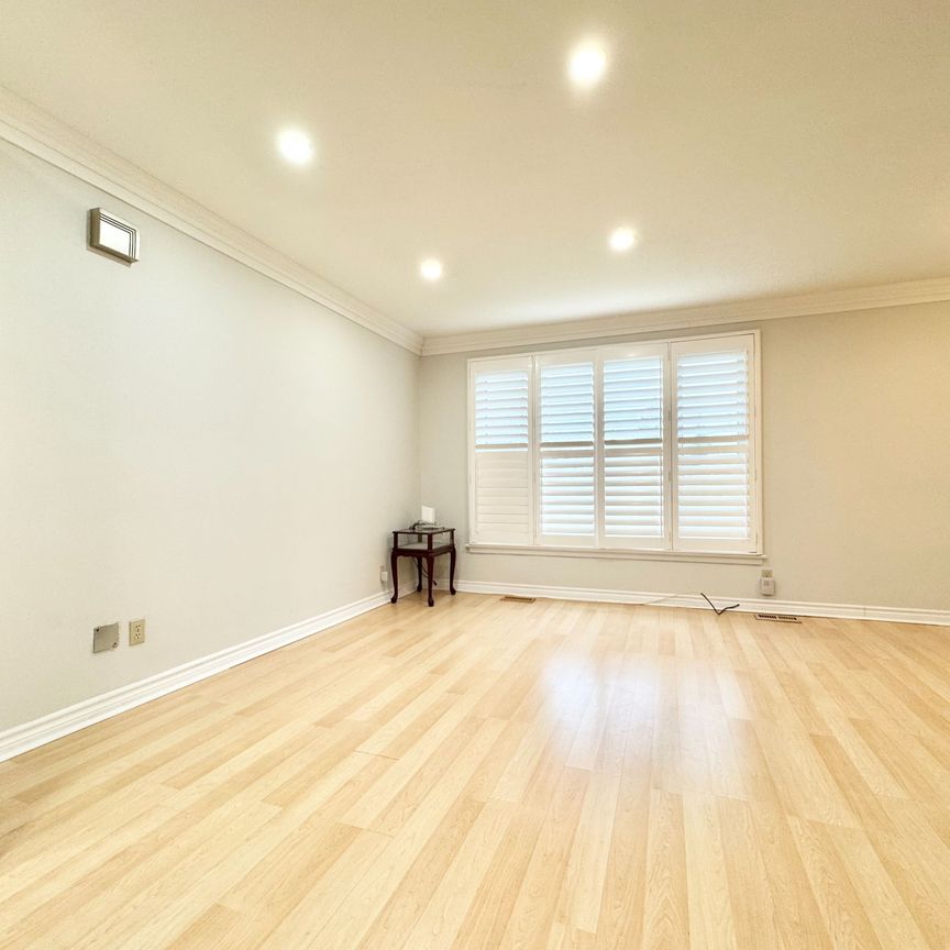 For Lease - 173 Norfolk Avenue, Richmond Hill, Ontario - Photo 1