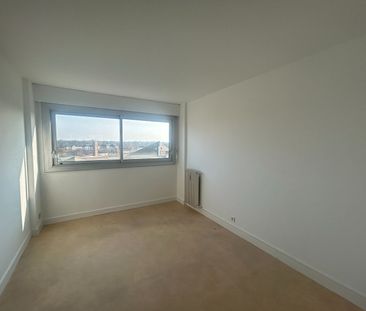 Location Appartement 4 pièces 93m² - Photo 6