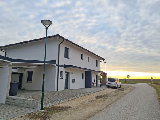 Korneuburg-Nähe: Würnitz – modernes, familienfreundliches Miethaus im Grünen - Photo 1