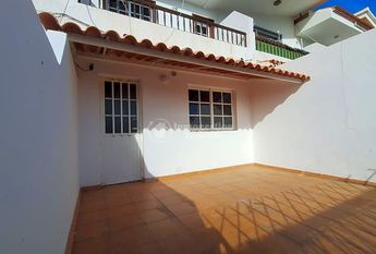 Se alquila en Costa del Silencio apartamento de 1 dormitorio