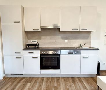 Helle 2 Zimmer-Wohnung mit Gemeinschaftsgarten! - Photo 1