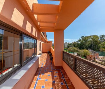 Penthouse Duplex in Estepona - Photo 1