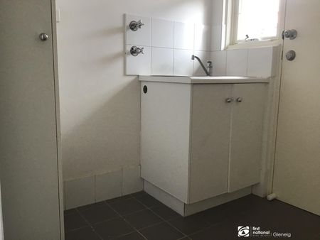 TWO BEDROOM UNIT IN SMALL GROUP - Photo 5