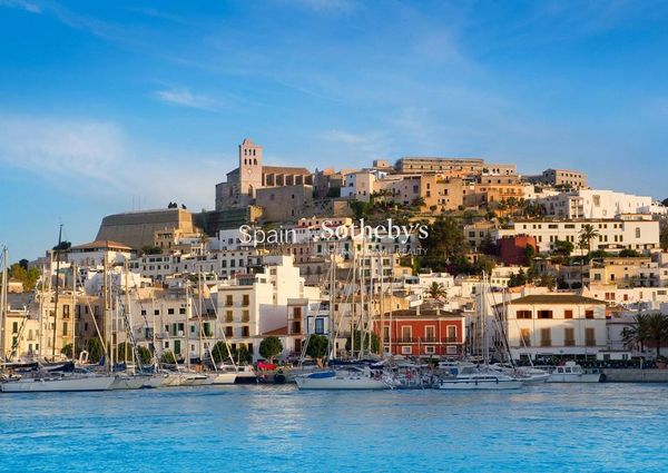 5 bedroom luxury Detached House for rent in Santa Eulària des Riu, Balearic Islands