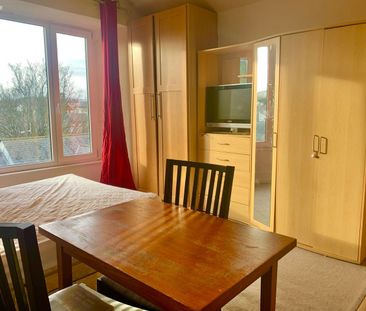 Eden Park, Summerhill Road, Dun Laoghaire, Co. Dublin - Photo 2