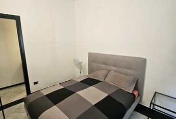 Via via casaregis, Genova, Liguria 16131