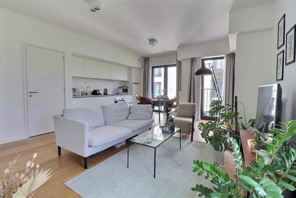 Appartement te huur - Photo 1