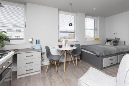 Pannell House - Photo 4