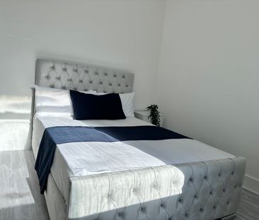 Room in a Shared House, Ashford Road, NW2 - Photo 2