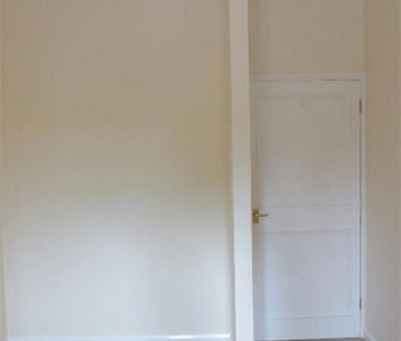 1 bedroom retirement property to rent - Photo 4