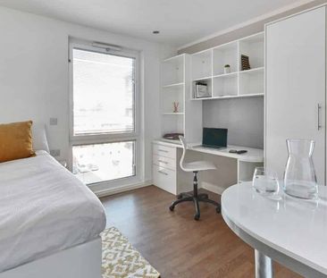 Premier Studio - Photo 6