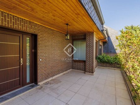 6 bedroom luxury Villa for rent in Las Rozas de Madrid, Autonomous Region of Madrid - Photo 4