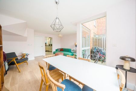 4 bedroom house to rent - Photo 2