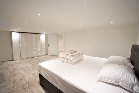 Te huur: Appartement Gerrit van der Veenstraat in Amsterdam - Photo 3