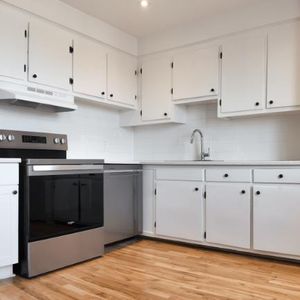 1 CH - 1 SDB - Montréal - $1,325 /mo - Photo 2