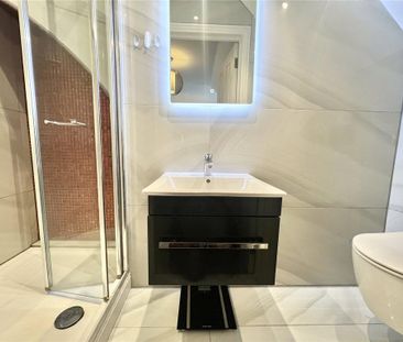 House share to rent - Photo 2