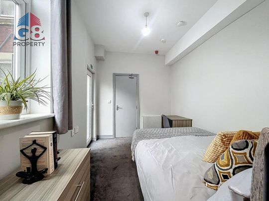 6 bedroom house share to rent - Photo 1