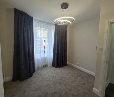 Nasmyth Street, London W6 - Photo 1