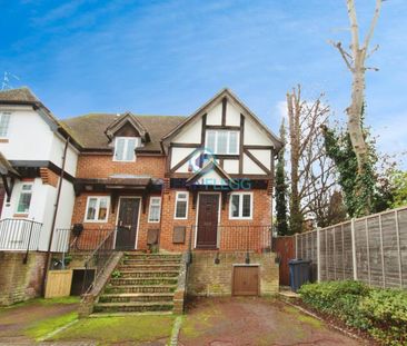 2 bedroom terraced house to rent - Photo 1