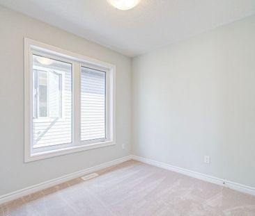 For Lease - 1210 Greentree Path, Oshawa, Ontario - Photo 5