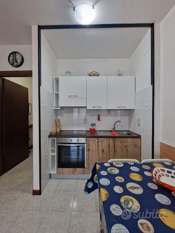 Monolocale arredato - Photo 3