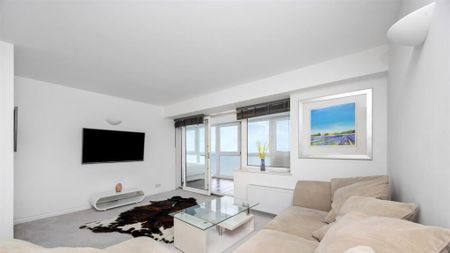 2 Bed Penthouse, Brighton, BN1 - Photo 4