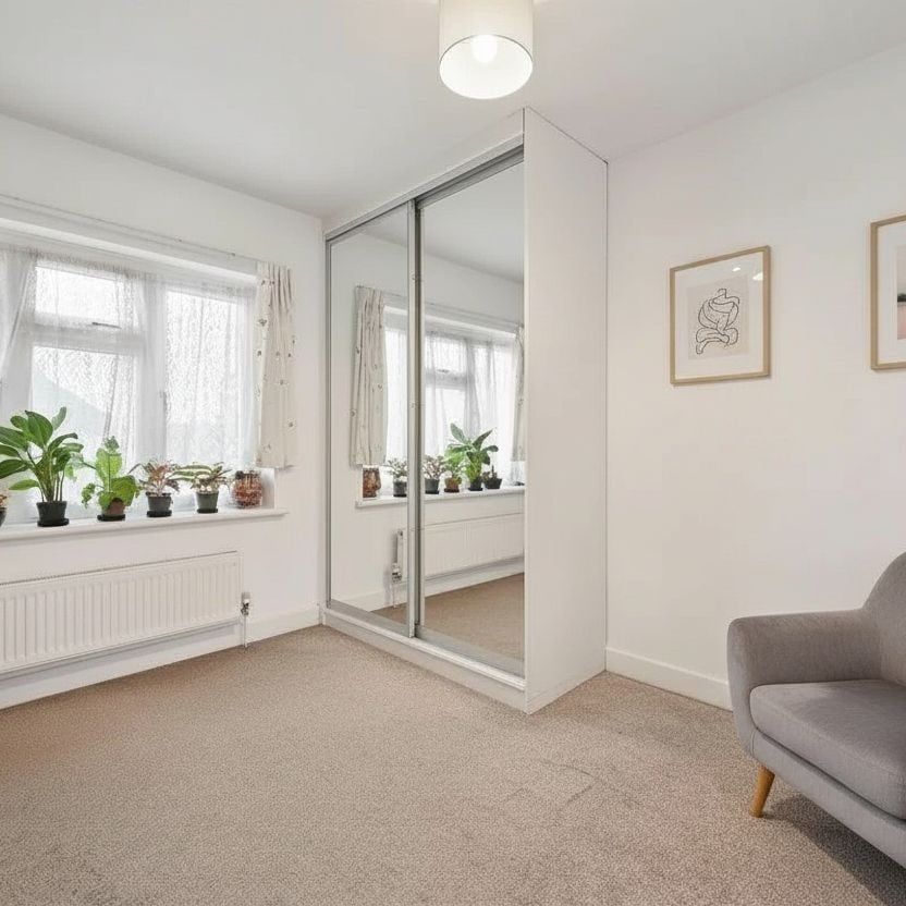 1 Bed Maisonette, Sycamore Avenue, W5 - Photo 1