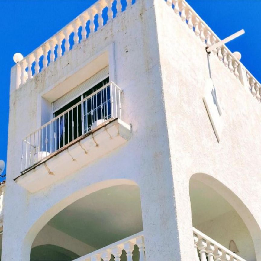 Piso de alquiler en Calle Bélgica, 15, Altea Hills - Photo 1