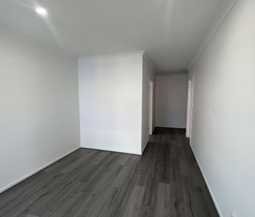 Beautiful Brand New Home! - Photo 2