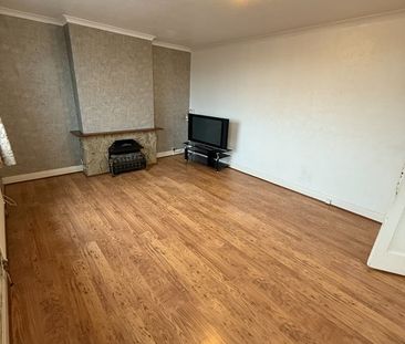 2 Bed Flat, Windermere Avenue, HA9 - Photo 1