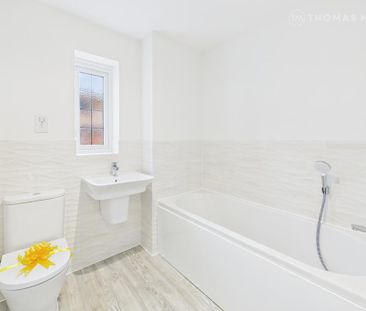 3 bedroom detached house to rent - Photo 3