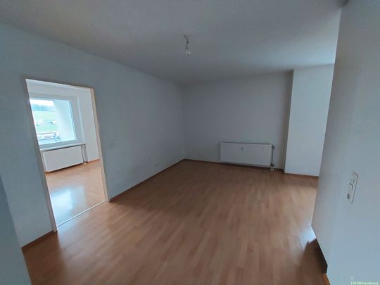 ca. 50m² Wohnung mit Ausblick / Loggia/Lift in Steyr -Ennsleite - Photo 1