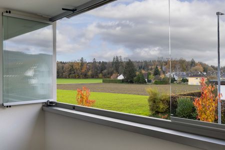 Modern, bright 1.5 ZWHG OG, 9 m² conservatory & 1 PARKING SPACE INCLUDED - Photo 3