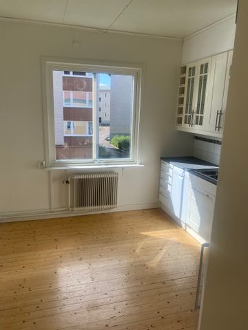 Östermalmsgatan, Katrineholm - Photo 4