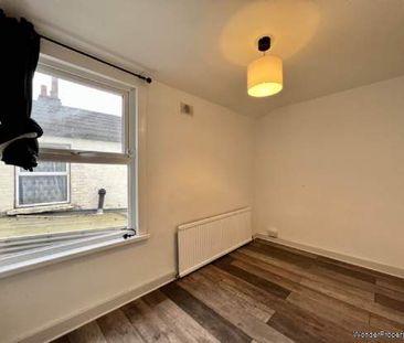 2 bedroom property to rent in London - Photo 5