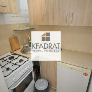 przytulna kawalerka w centrum - Photo 2