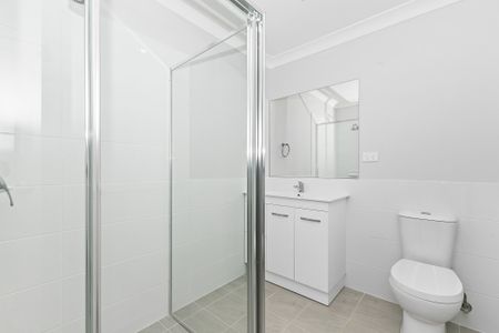 1/2 Daunt Street, Farley NSW 2320 - House For Rent | Domain - Photo 4