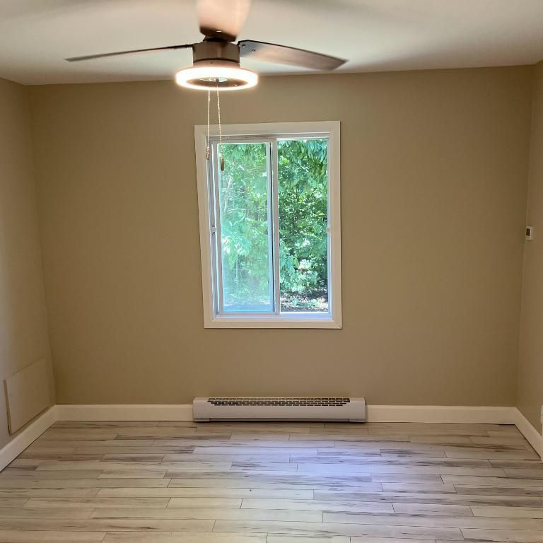 Grand 4 et demi, très lumineux - Photo 1