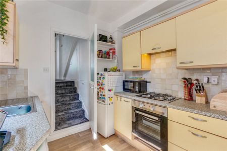 Munster Road, London, SW6, London - Photo 3