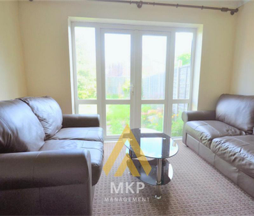 5 bedroom end of terrace house to rent - Photo 1